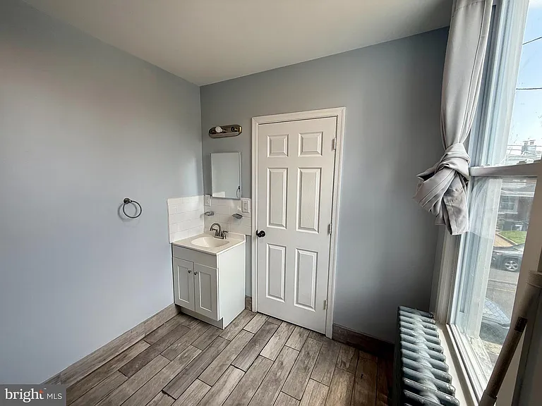 6500 Haverford Ave #1A — Photo 8