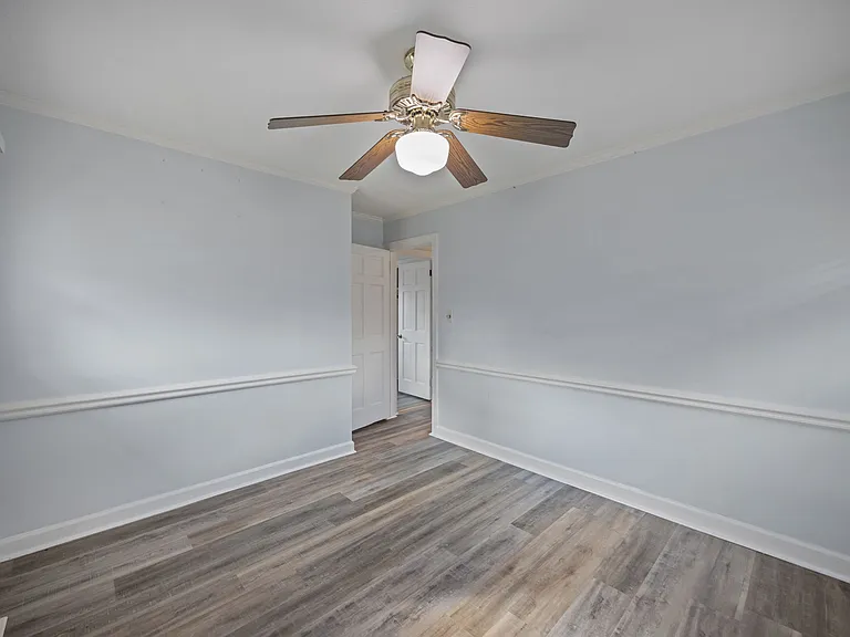 4130 Terrace Dr — Photo 22