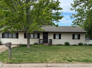 2 18th Edgemore, Hutchinson, KS 67502