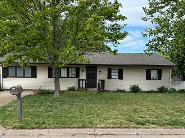 2 18th Edgemore, Hutchinson, KS 67502