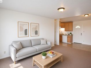 21379 Gary Dr #14, Castro Valley, CA 94546