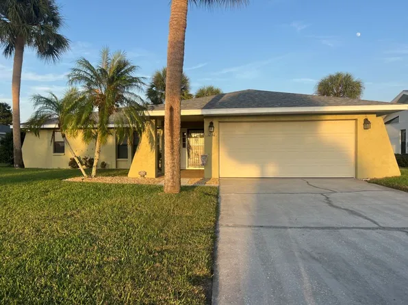 1240 Lucaya Ave, Venice, FL 34285