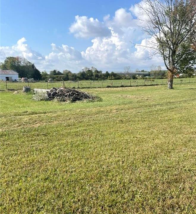 2nd image of 9399 Access Rd