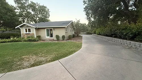 3119 Teigland Rd Photo 1