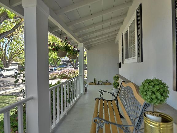 4th image of 724 Salberg Ave