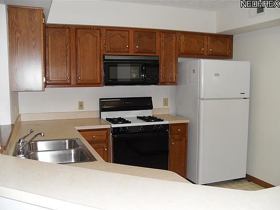 5th image of 5631 Gateway Ln