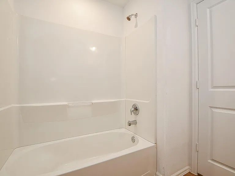 1460 Twilight Green Dr — Photo 22
