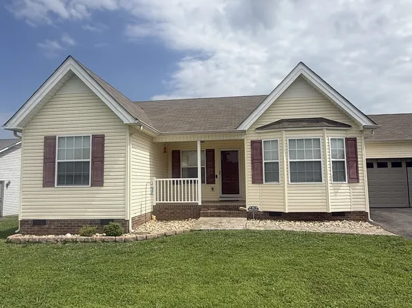 1604 Avers Ave, Columbia, TN 38401