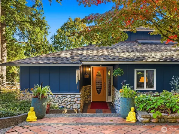 24025 75th Avenue SE, Woodinville, WA 98072