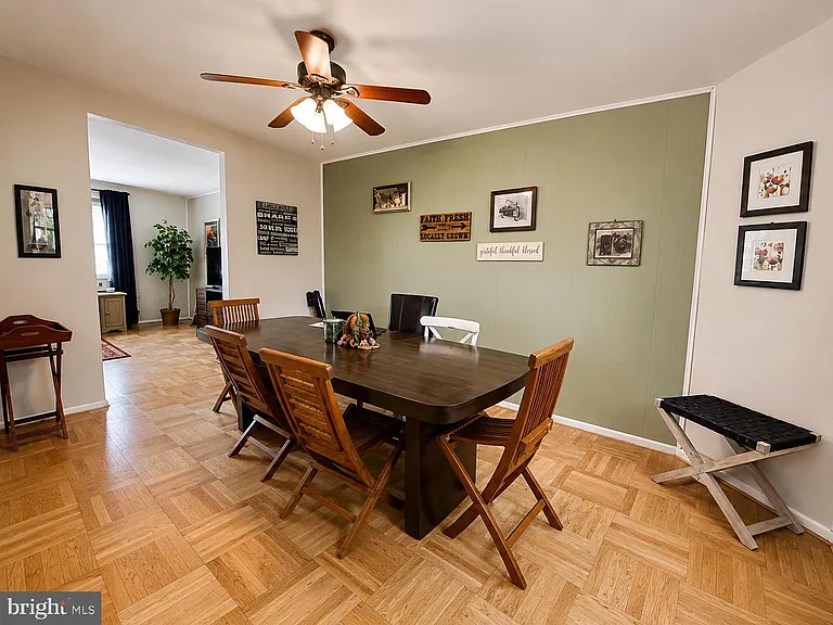 703 Bent Ln — Photo 11