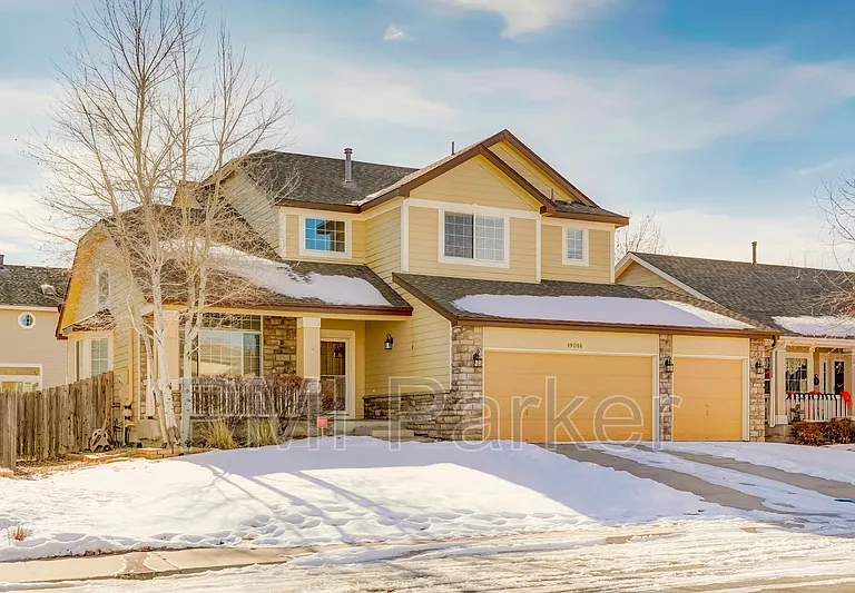 19016 E Bellisario Creek Pl — Photo 1