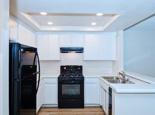 6228 Fulton Ave #7EFD6F028, Van Nuys, CA 91401