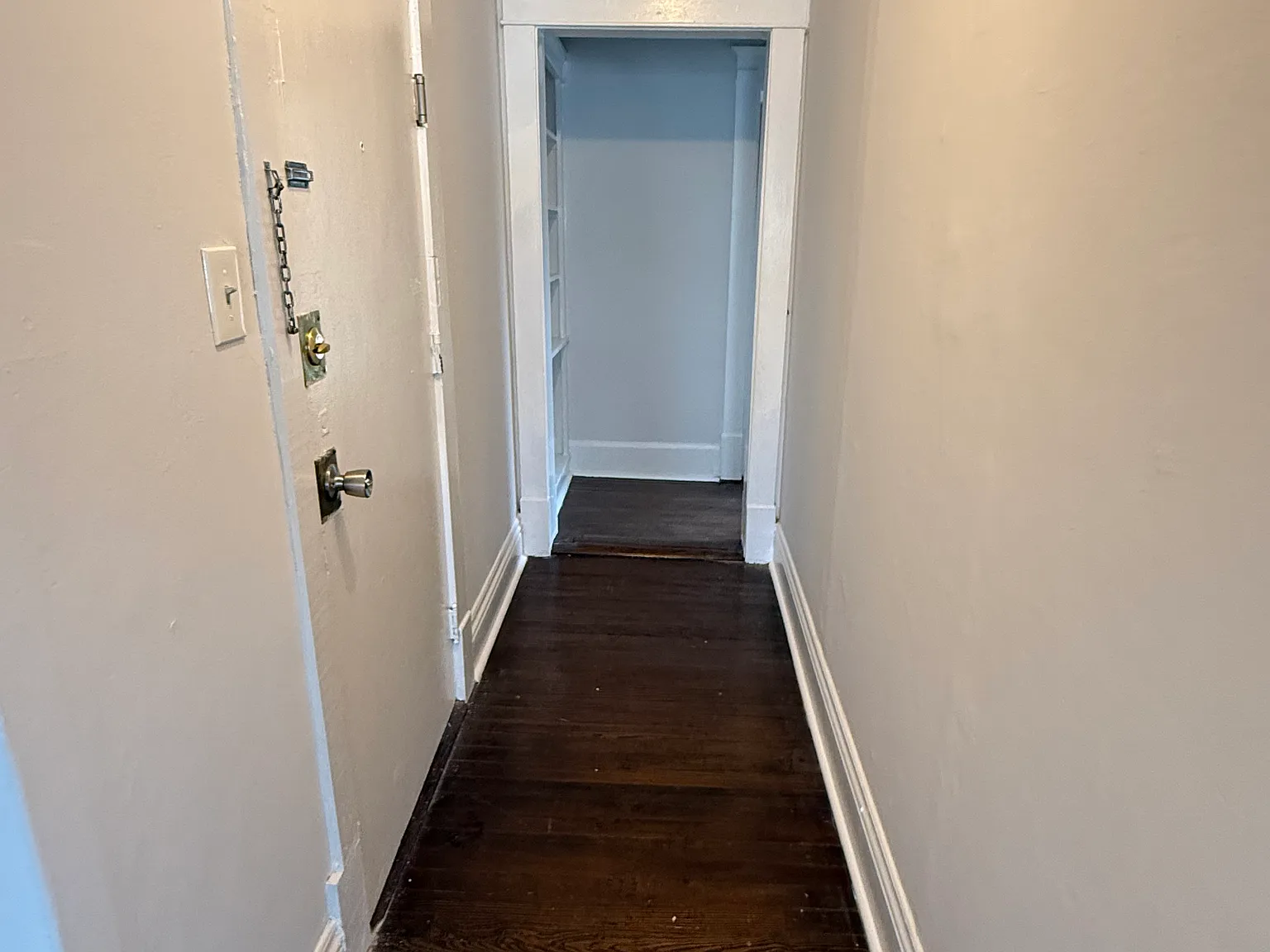 610 2nd Ave — Photo 2