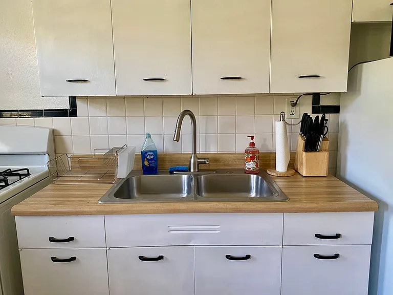 3512 Hazelwood Ave #4 — Photo 8