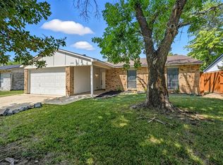 1310 California Trl, Grand Prairie, TX 75052