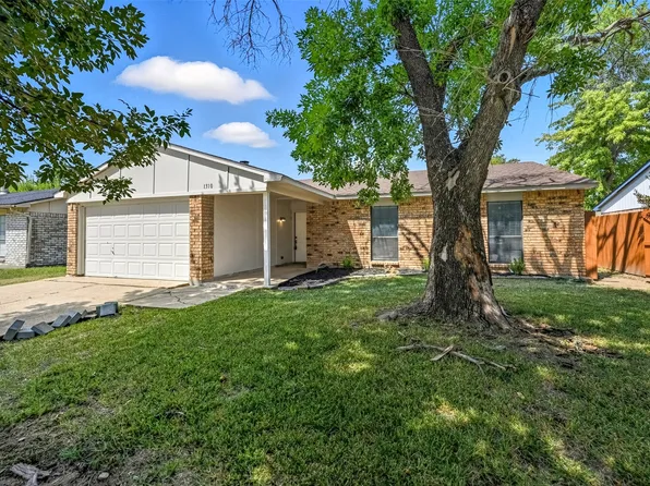 1310 California Trl, Grand Prairie, TX 75052
