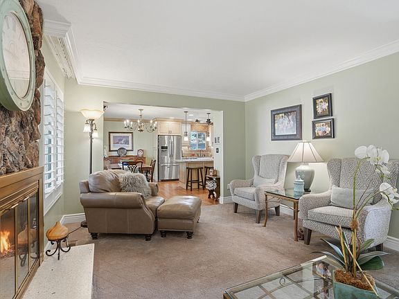 3rd image of 1781 Portal Way