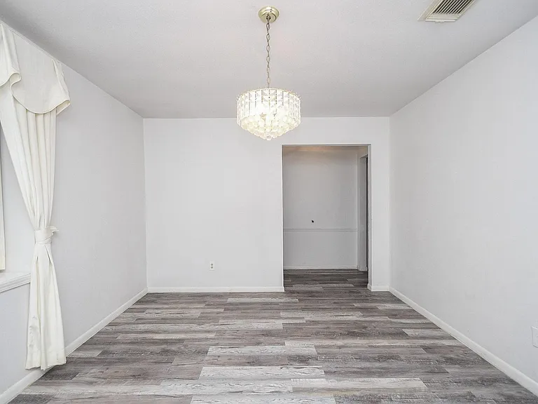 11915 N Hanworth Dr — Photo 23