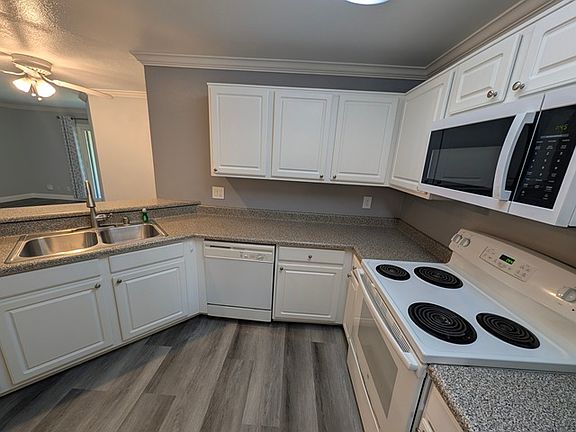 5th image of 7445 Charmant Dr #1708