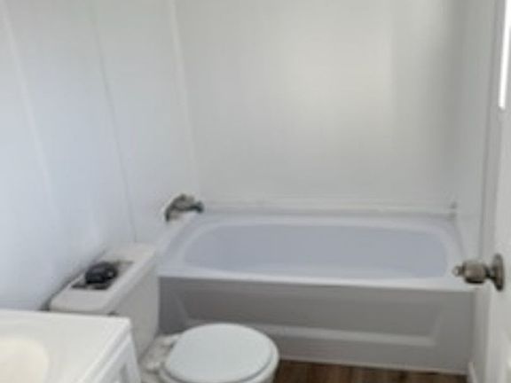 3rd image of 11400 96th St #Smi944