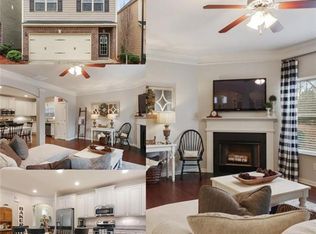 137 Village Trl, Woodstock, GA
