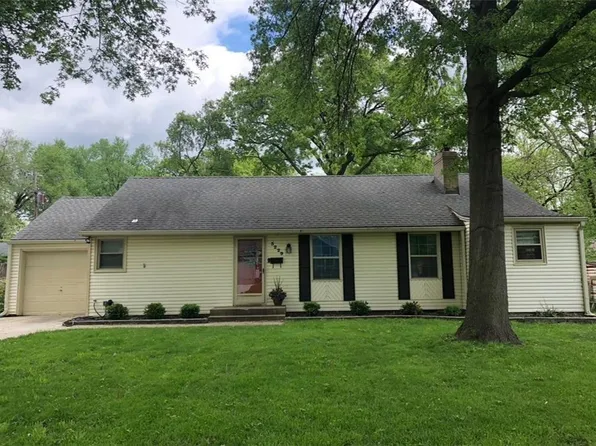 5229 Alder Dr, Roeland Park, KS 66205