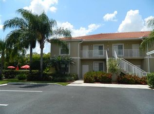 2805 Cypress Trace Cir APT 202, Naples, FL 34119