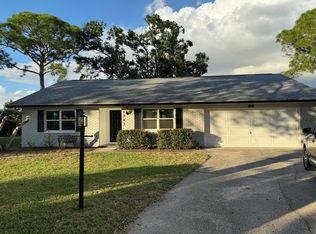 1741 Caledonia Ct, Palm Harbor, FL 34684