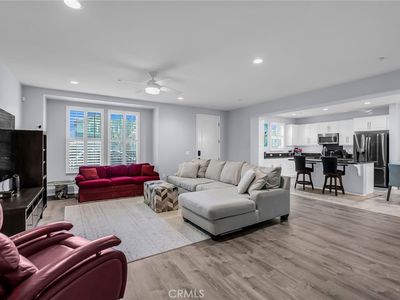 2151 Atlantic Ave, Long Beach, CA, 90806