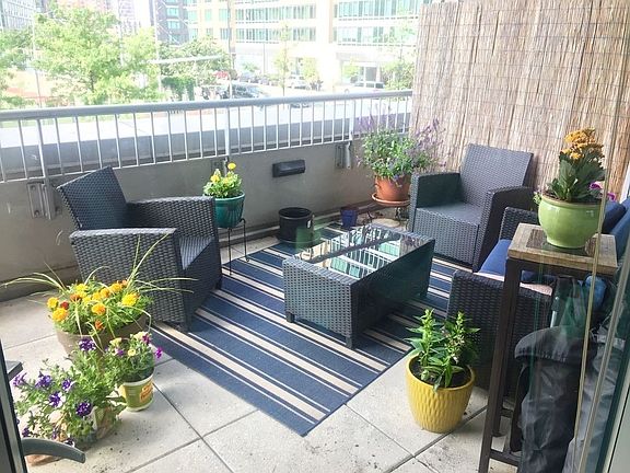 3rd image of 4615 Center Blvd APT 202