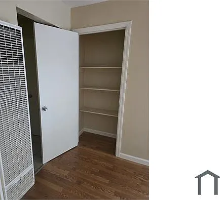 9716 Mountain Blvd #1 — Photo 10
