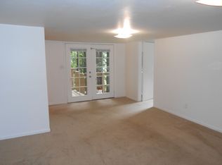 14017 Old Cazadero Rd UNIT B, Guerneville, CA