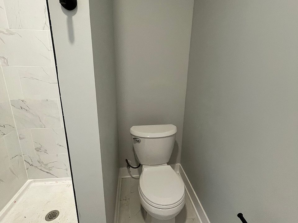 Master bedroom bathroom