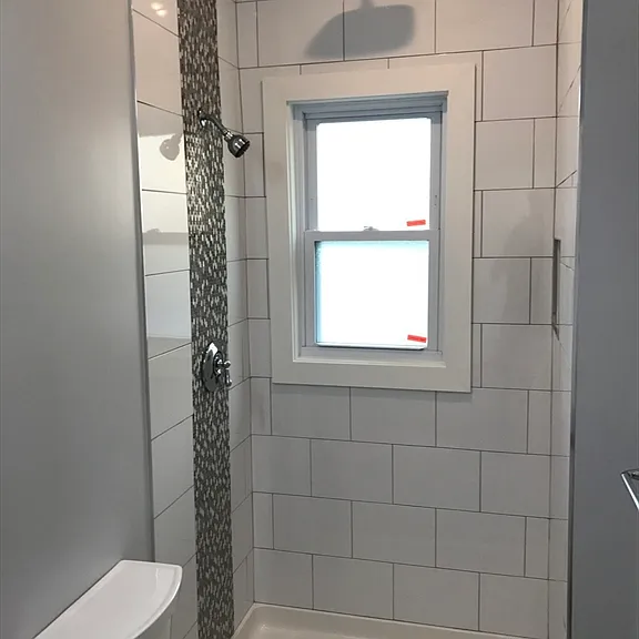 10 Henry St #1 — Photo 8