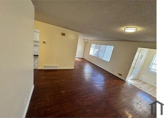 3805 Penn Ave N — Photo 20