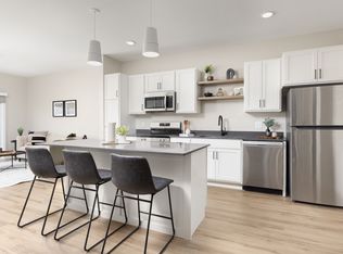 Current33 II, Hastings, MN 55033