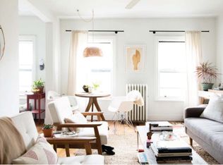 142 Hoyt St #3, Brooklyn, NY 11217