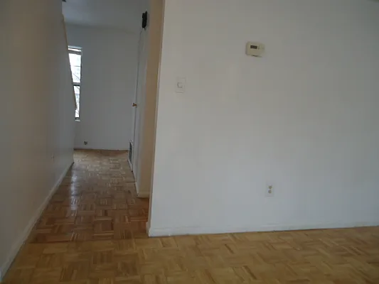 Rented by Hakeem Shahid, LREB | media 22