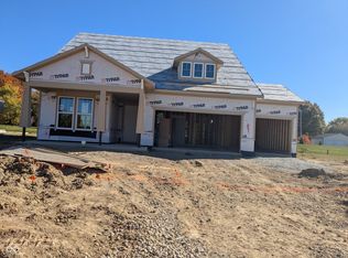 7049 Barrett Dr, Brownsburg, IN 46112