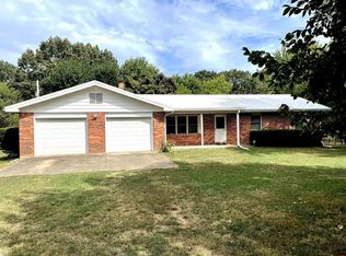 12042 County Road 7690, Caulfield, MO 65626