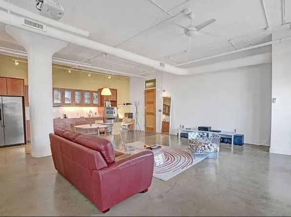 2201 5th Ave S Unit 200, Birmingham, AL 35233
