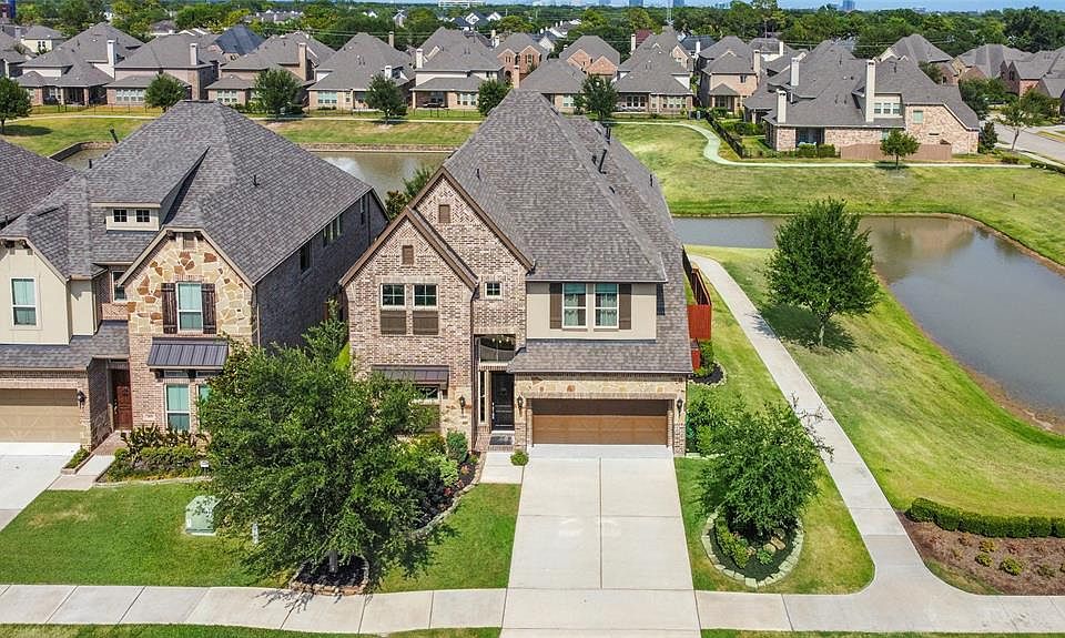1st image of 2109 Westbourne Park Dr