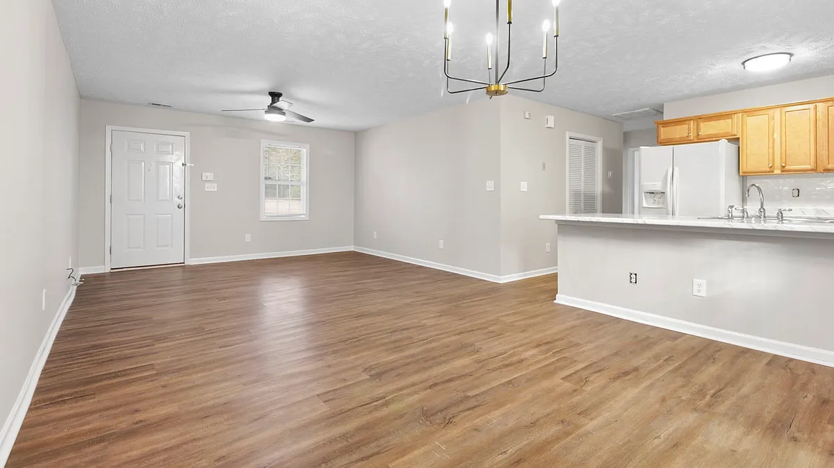 Building Photo - 151 Glenn Brooke Ln #155