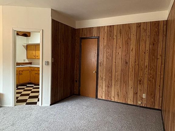 4th image of 46 Park Ave APT 1-B
