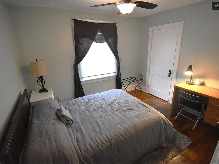 2475 Indianola Ave — Photo 12