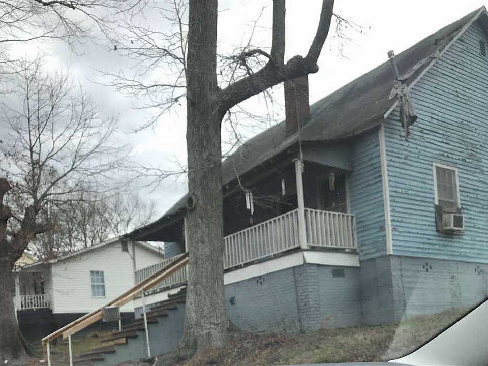 1st image of 219 Beason St