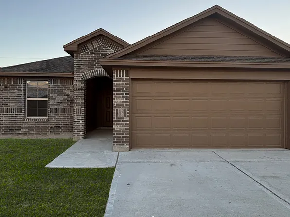 1701 Pleasant Dr, Corpus Christi, TX 78418