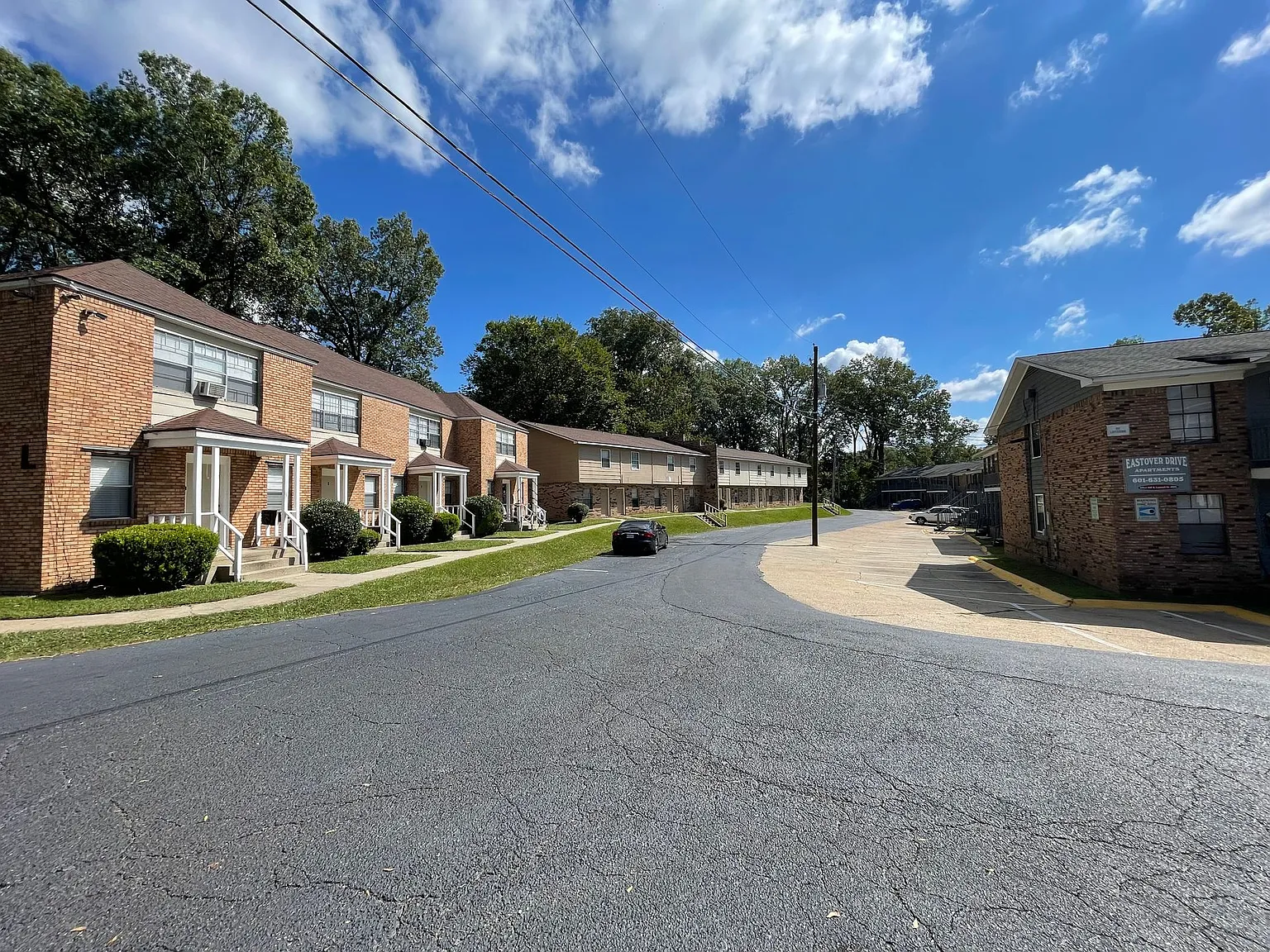 The Ridge Apartments — Photo 3