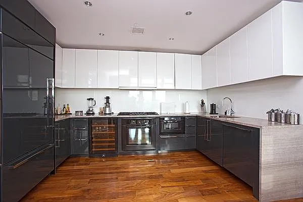 Rented by Evans Real Estate | media 33