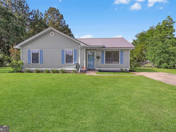 1692 Lee Place Rd NE, Ludowici, GA 31316